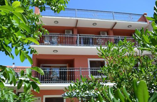 Vrboska Apartment | Villa Agava