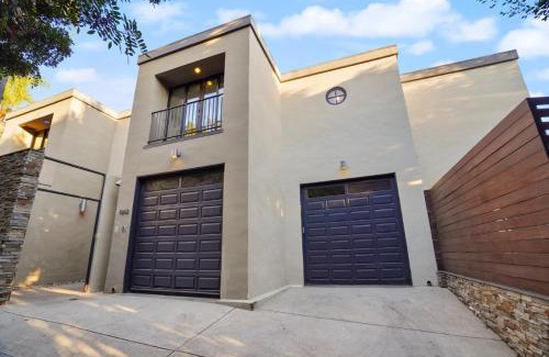 Hollywood Hills West Apartment | Villa Alana