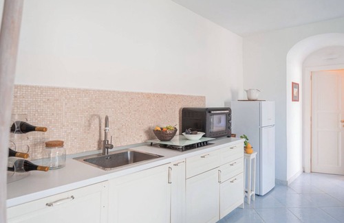 Marina Piccola Villa | VILLA ALBACHIARA up to 8 guestsn5 min. walk from the f famous Piazzetta of Capri