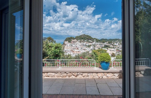 Marina Piccola Villa | VILLA ALBACHIARA up to 8 guestsn5 min. walk from the f famous Piazzetta of Capri