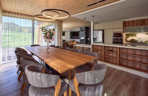 Jablonne v Podjestedi House | Villa Albatros Paradise in the middle of Lauzitzer Gebirge and Golf Resort Malevil