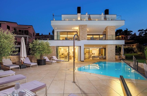 Rovinj Villa | Villa Albion Summary: