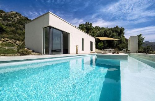 Mitogio Villa | Villa Alcantara