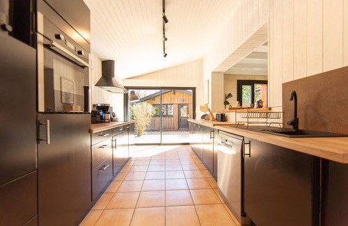 Lege-Cap-Ferret Villa | Villa Alhena à Lège with heated swimming pool