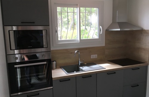 Antibes House | Villa ALL COMFORT Superb VIEW in the heart of a pine forest - private parking near beach