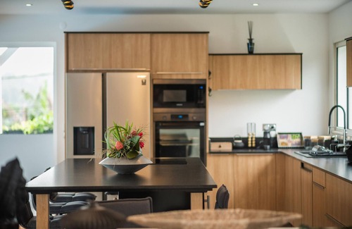 Petit-Bourg Villa | VILLA ALTAIR with Swimming Pool and 3 Parental Suites