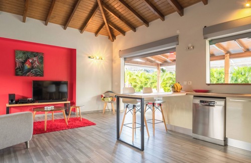 Saint-Francois Villa | Villa Alysea, charming villa with a tropical garden and pool for 4 guests