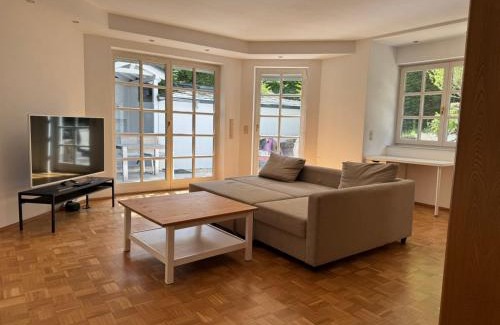 Bad Homburg v.d. Hoehe Apartment | Villa Am Park