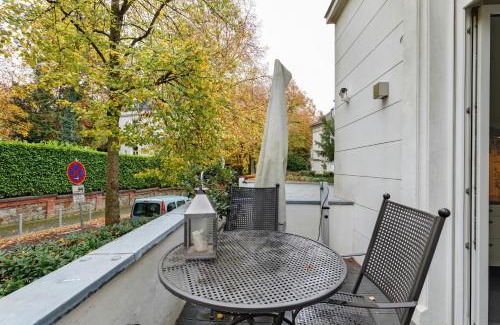 Wiesbaden Apartment | Villa am Weinberg