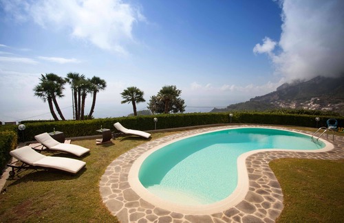 Pogerola Villa | Villa Aminta