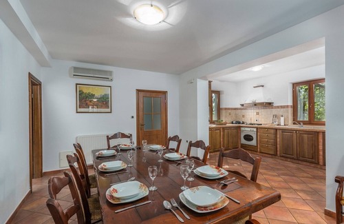 Stanisovi Villa | Villa Ana with shared Pool in Resort Vlakovo