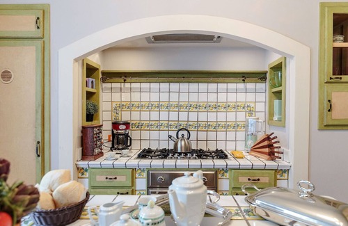 Vicopelago Villa | VILLA ANNALISA, a superbly appointed Lucca heaven