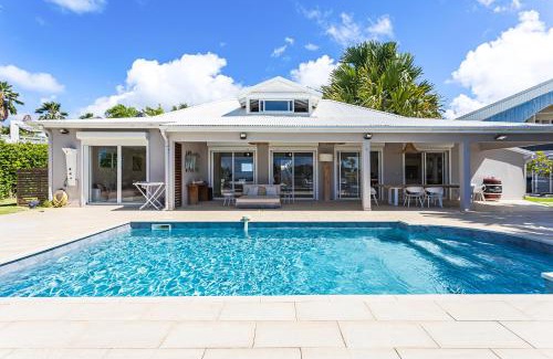 Dampierre Villa | Villa Anse Vinaigri - Plage à pieds