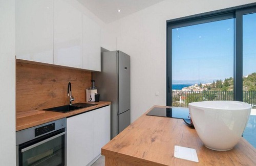 Stomorska Villa | Villa Antonio - Four bedroom Villa with swimming pool