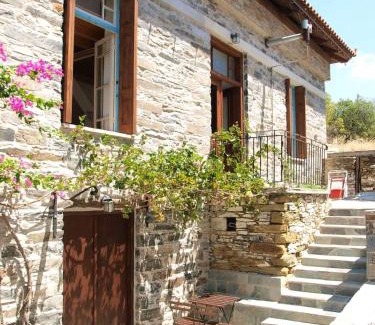 Marmari Villa | Villa Appetite