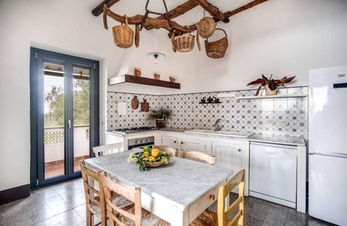 Schiazzano Villa | Villa Aragona:17th-Century Charm by Feeling Italy