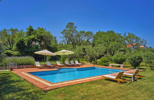 Kavran Villa | Villa Arbora * quiet location, 4000 m2 garden, private pool, free WiFi