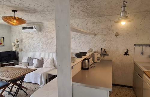 Sari-Solenzara Villa | Villa Arbousier, 180° sea view, large terrace, 8 people