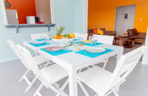 Le Moule Cabin | Villa Arc-en-ciel