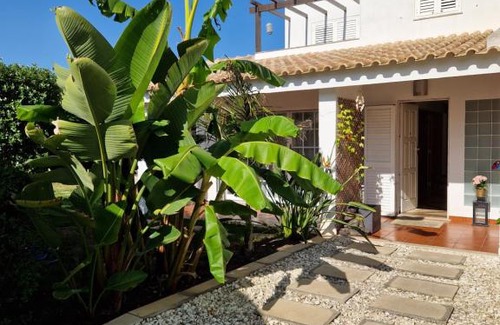 Faulha House | Villa Armanbel