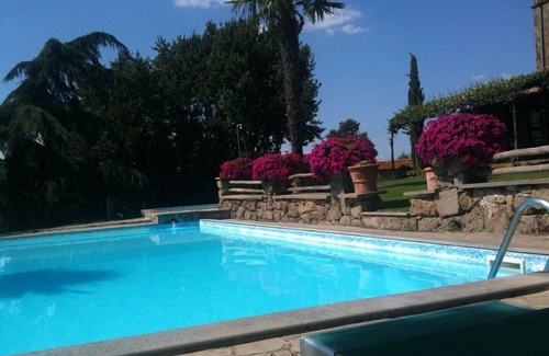 Vitorchiano Apartment | Villa Arzilla - PINK ROOM