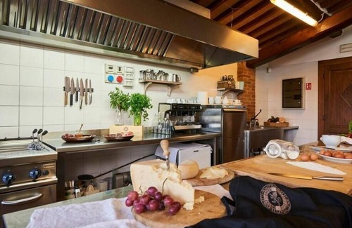 Montisi Villa | Villa Asciano 20 Comfortable holiday residence