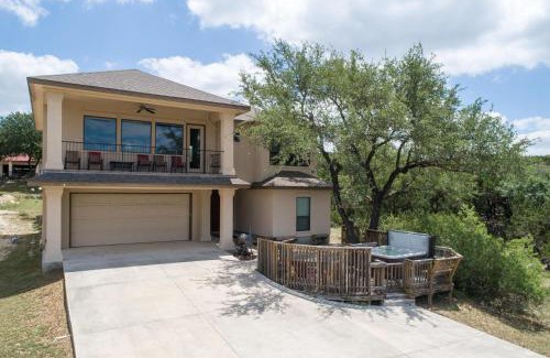 Canyon Lake Villa | Villa at Canyon Lake CL 1233