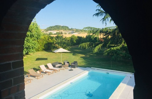 Trigueres House | Villa at the crossroads of Burgundy, Castles of Loire Valley and Paris