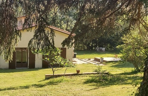 Vernet-les-Bains Villa | Villa au Pied du Canigou Dans un Village Avec Toutes les Commodites