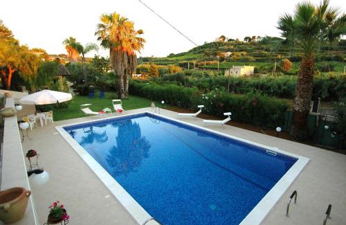 Trappeto Villa | Villa Aurora