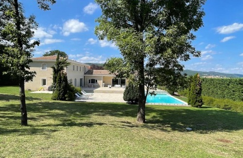 Ceyrat Villa | Villa Auvergne