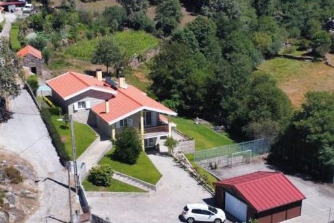 Cinfaes Villa | Villa Avó Zizi