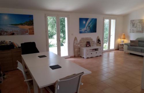 Bollene Villa | Villa avec petite piscine dans cadre verdoyant