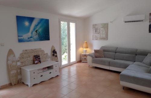 Bollene Villa | Villa avec petite piscine dans cadre verdoyant