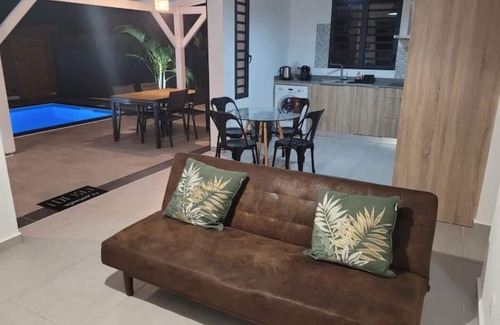 Saint-Francois Villa | Villa Avec Piscine, 10 min Plage