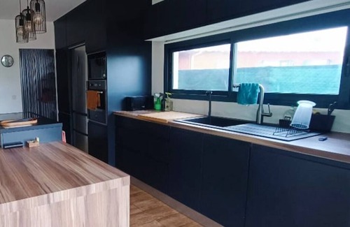 Goyave Villa | Villa Avec Piscine Proche de la Rivière