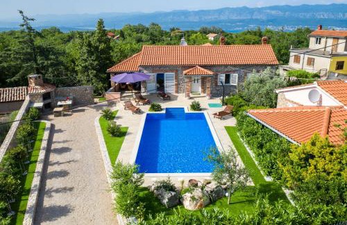 Sveti Vid Dobrinjski Villa | Villa AZUL