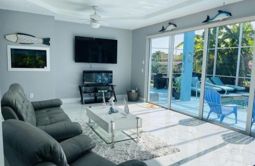 Cape Coral Villa | Villa Azul, piscina, BBQ, pesca, juegos