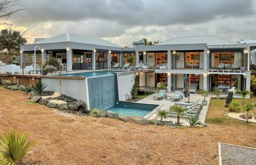 Sainte-Anne Villa | Villa Azurela