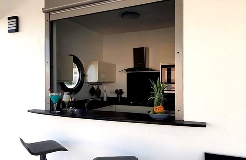 Malendure Villa | Villa Bacaly, vue mer, plage à 10 min à pieds