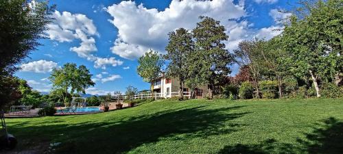 Lonato del Garda Bed & Breakfast | Villa Bagnole B&B - Holiday Apartments