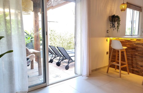 Saleilles Villa | Villa Bali travel to asia without flying luxury and calm swimming pool and spa.