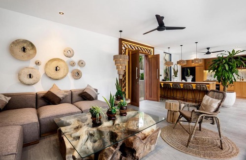 Lodtunduh Apartment | Villa Balinese Monkeys by BaliSuperHost