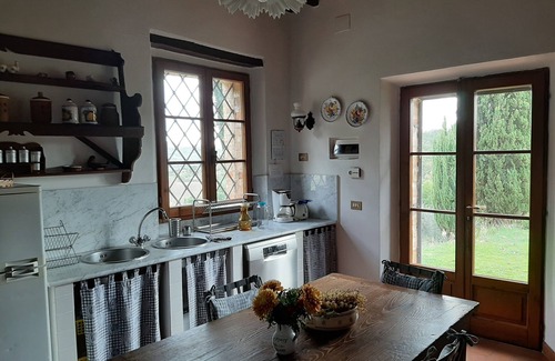 Montefollonico House | Villa Banditello, secluded, panoramic view over Montepulciano valley.