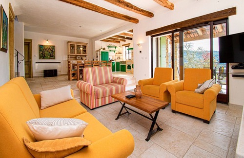 Bartolici Villa | Villa Banic Motovun by Istrabook