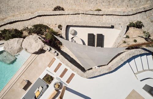 Ftelia Villa | Villa Barbarossa - Elegant Beachfront Retreat with Heated Pool & Outdoor Gym