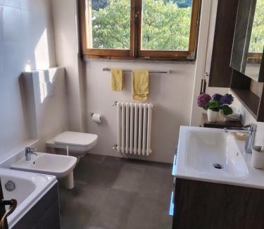 Porto Valtravaglia Villa | Villa Bella Porto Valtravaglia