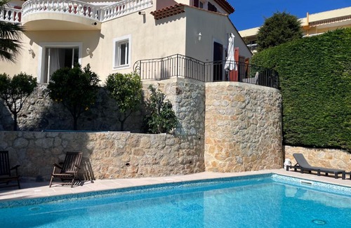 Bastide Giraud Villa | Villa Bella Riviera de rêve Vue sur mer, Luxe, Calme et Volupté