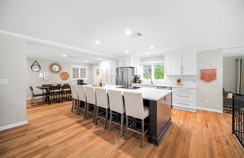 Lakeshore Addition House | ~Villa Bella Vista~ Luxury on Lake Austin