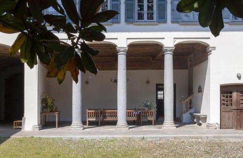 Azzate Villa | Villa Berla